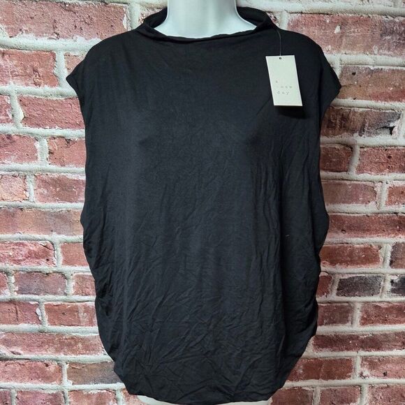 A New Day Black Side-Ruched T-Shirt | 2X | Short Sleeve Stretch Tee | Round Neck - Picture 1 of 5